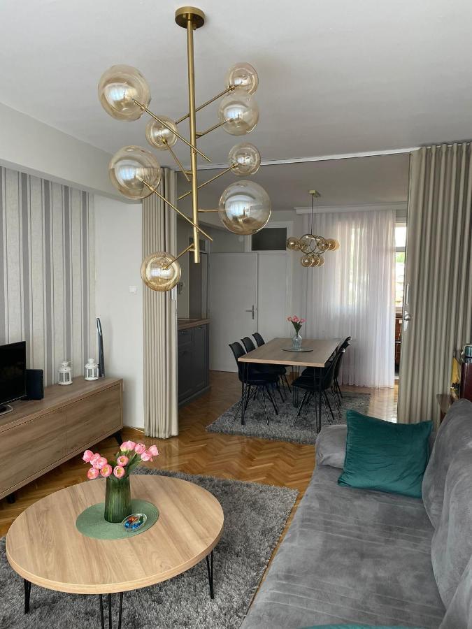 Apartman Filip Lux City Center Novi Pazar Eksteriør billede
