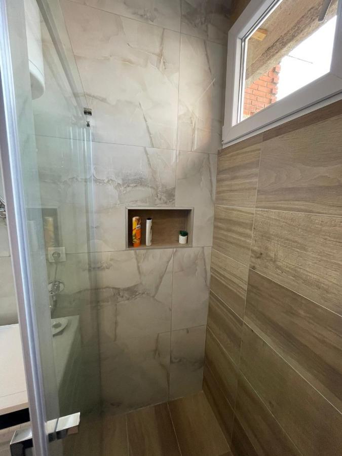 Apartman Filip Lux City Center Novi Pazar Eksteriør billede