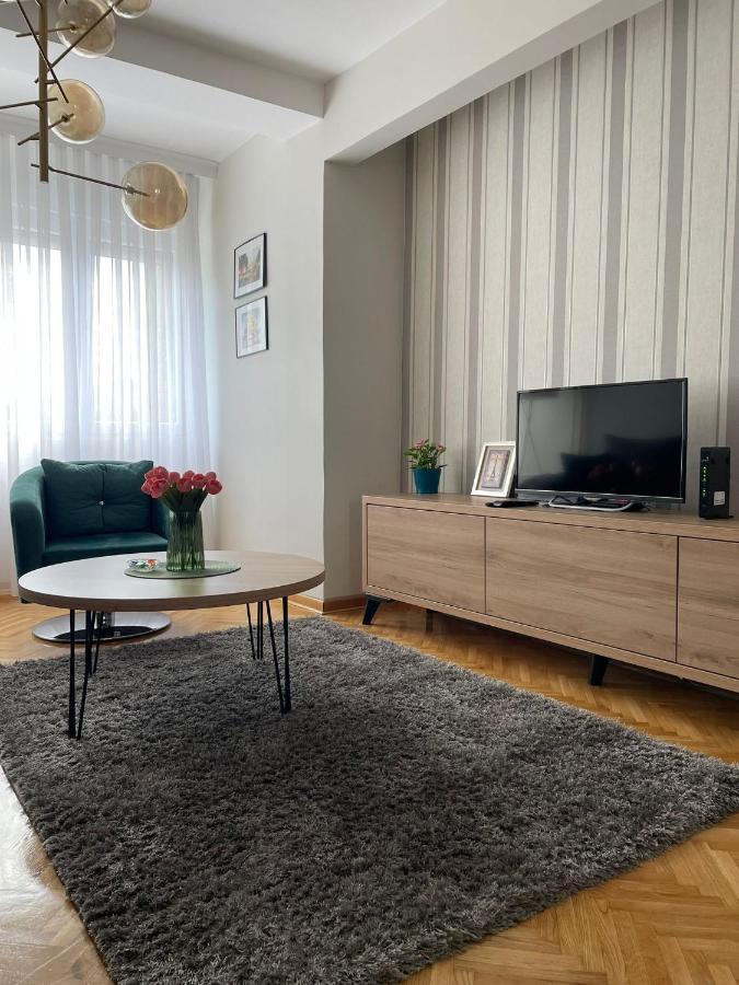 Apartman Filip Lux City Center Novi Pazar Eksteriør billede