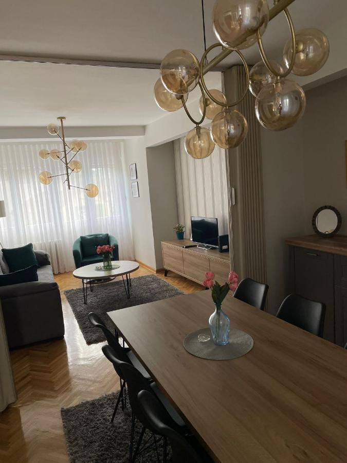 Apartman Filip Lux City Center Novi Pazar Eksteriør billede