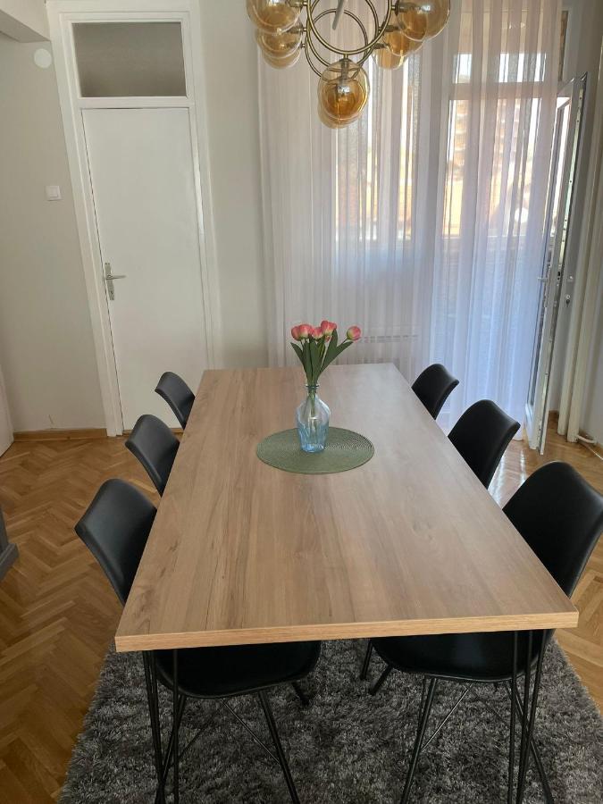 Apartman Filip Lux City Center Novi Pazar Eksteriør billede